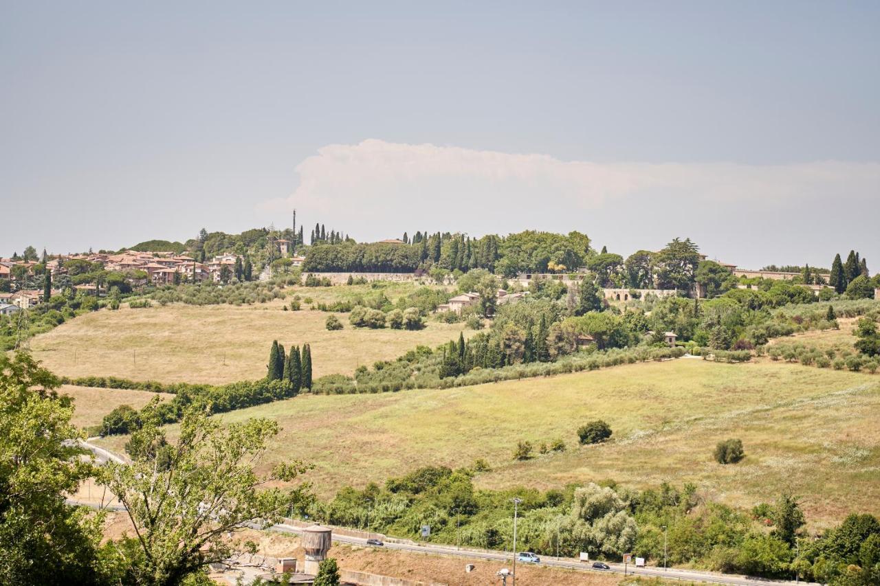 Azure Spot In Siena Centre - Apt Centrale Con Balcone Esterno foto